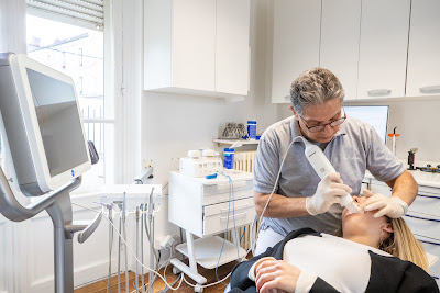 Docteur Charles Lellouche - Orthodontie invisible - Orthodontie classique - Enfants et Adultes à Lagny-sur-Marne