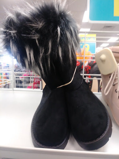 Clothing Store «Citi Trends», reviews and photos, 29 W Fairview Ave, Montgomery, AL 36105, USA