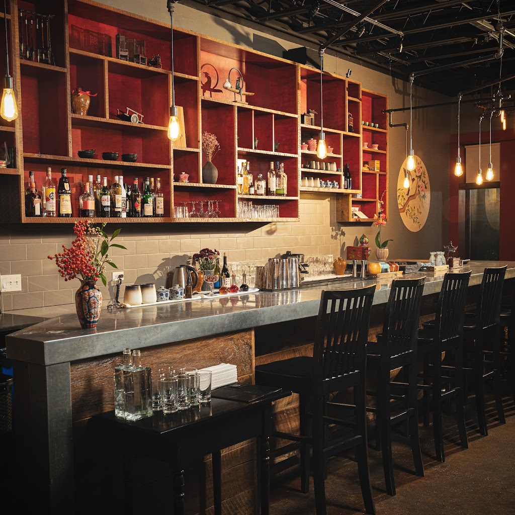 Jing Yan Tavern 04101