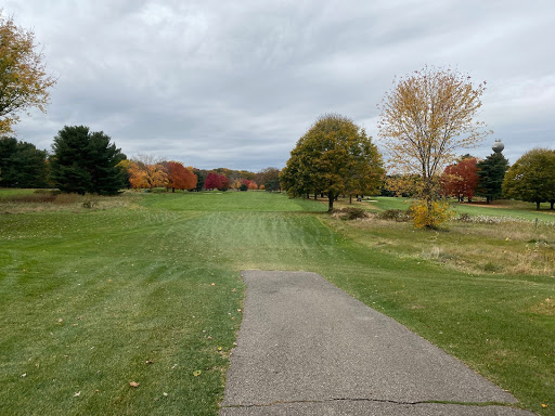 Golf Course «Oak Pointe Country Club», reviews and photos, 4500 Club Dr, Brighton, MI 48116, USA