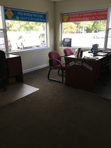 Used Car Dealer «Liquidators Auto Sales», reviews and photos, 1510 Antoine Dr, Houston, TX 77055, USA