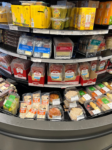 Department Store «Target», reviews and photos, 1200 Edwards Ferry Rd NE, Leesburg, VA 20176, USA