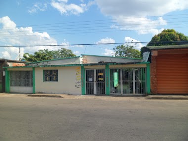Salón Unisex - Daniver Style