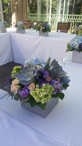 Florist «A Secret Garden», reviews and photos, 100 E Meadow Dr # 3, Vail, CO 81657, USA