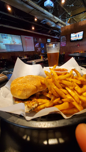 Bar & Grill «Hoosier Bar & Grill», reviews and photos, 4645 W Richland Plaza Dr, Bloomington, IN 47404, USA