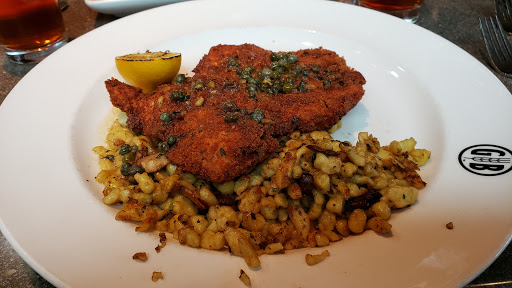 Brewpub «Gordon Biersch», reviews and photos, 304 Hiawatha Blvd W J-101, Syracuse, NY 13290, USA