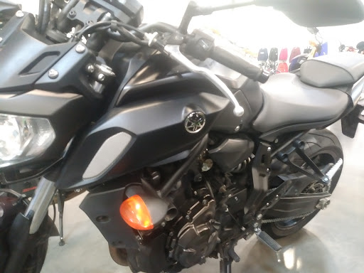 Motorcycle Dealer «Apache Motorcycles Phoenix», reviews and photos, 3618 W Camelback Rd, Phoenix, AZ 85019, USA