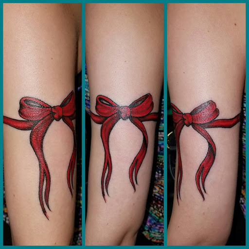 Tattoo Shop «22 Caliber Tattoo Studio», reviews and photos, 3501 Parsons Ave, Columbus, OH 43207, USA