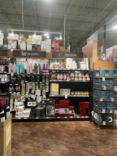 Wine Store «Total Wine & More», reviews and photos, 4370 N Oracle Rd, Tucson, AZ 85705, USA