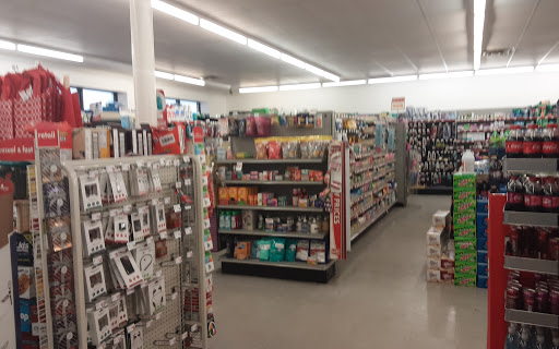 Dollar Store «FAMILY DOLLAR», reviews and photos, 722 S Harrison St, Shelbyville, IN 46176, USA