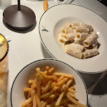 Photo n°4 de l'avis de Faris. fait le 13/10/2023 à 19:55 sur le  Pavillon Restaurant Cafè & Suite à Peschiera del Garda