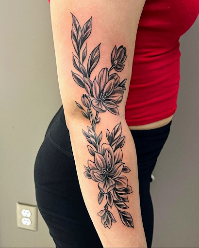 Tattoo Shop «Flying Tiger Tattoo», reviews and photos, 1537 Stanley St, New Britain, CT 06053, USA