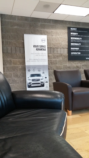 Car Dealer «Bill Gray Volvo Cars», reviews and photos, 2897 Washington Rd, McMurray, PA 15317, USA