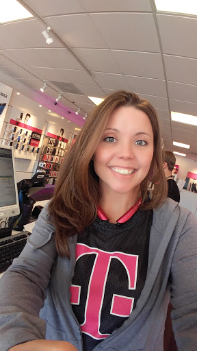 Cell Phone Store «T-Mobile», reviews and photos, 3330 Cobb Pkwy NW #328, Acworth, GA 30101, USA