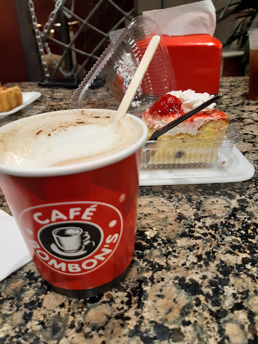 Cafe Bombon's Urdesa - Cafetería