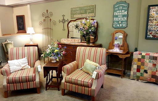 Thrift Store «Re-Uzit Shop of New Holland», reviews and photos, 707 W Main St, New Holland, PA 17557, USA