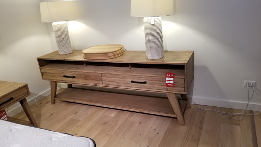 Furniture Store «Dania», reviews and photos, 1001 Skokie Blvd, Northbrook, IL 60062, USA