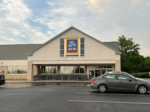 Supermarket «ALDI», reviews and photos, 3105 NJ-38, Mt Laurel, NJ 08054, USA