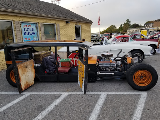 Donut Shop «Sip-N-Dip», reviews and photos, 775 Hope St, Bristol, RI 02809, USA