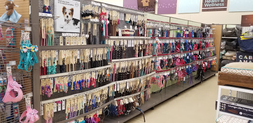 Pet Supply Store «Petco Animal Supplies», reviews and photos, 2227 E Semoran Blvd, Apopka, FL 32703, USA