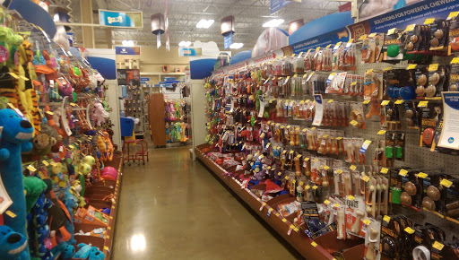 Pet Supply Store «PetSmart», reviews and photos, 157 Levittown Pkwy B, Levittown, PA 19055, USA