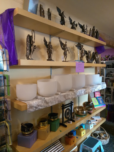 Book Store «Vision Quest Bookstore & Wellness Center», reviews and photos, 3602 Colby Ave, Everett, WA 98201, USA