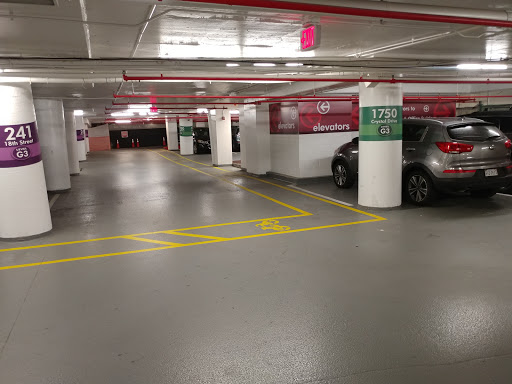 Shopping Mall «Crystal City Shops», reviews and photos, 2200 Crystal Dr, Arlington, VA 22202, USA