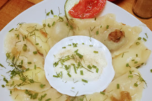 Katyusha - Sibirische Traditionelle Küche (Russisch)