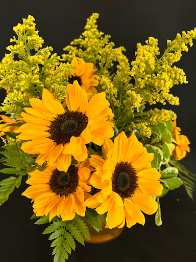 Florist «Fairview Flower Shop», reviews and photos, 1026 Sycamore Dr, Decatur, GA 30030, USA