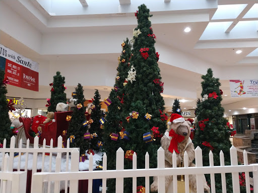 Shopping Mall «TownMall of Westminster», reviews and photos, 400 N Center St, Westminster, MD 21157, USA