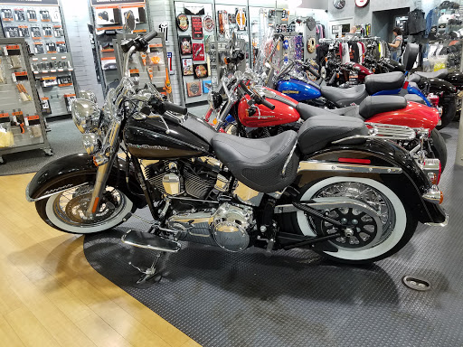 Harley-Davidson Dealer «Adamec Harley-Davidson», reviews and photos, 1520 Wells Rd, Orange Park, FL 32073, USA