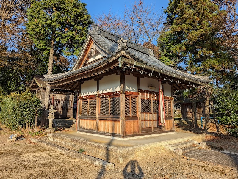 白山神社