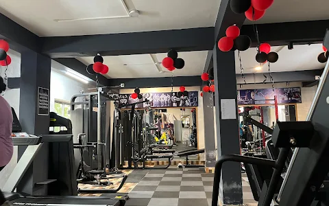 IRON PARADISE UNISEX GYM, Salugara image