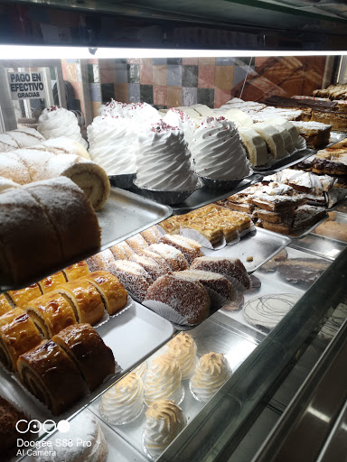 Pastelería El Dulce en Barbate, Cádiz