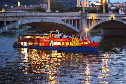 Vyhlídkové lodě Praha - parníky