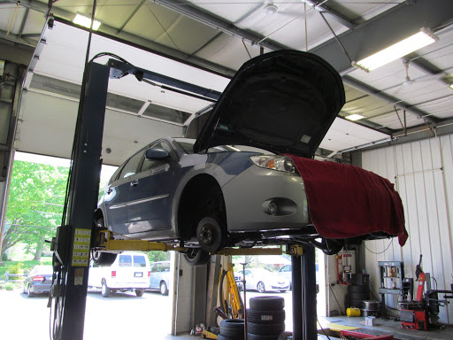 Auto Repair Shop «Durham Auto Center», reviews and photos, 428 Main St, Durham, CT 06422, USA