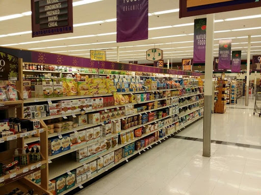 Grocery Store «Strack & VanTil Food Market», reviews and photos, 2168 W US Hwy 30, Valparaiso, IN 46385, USA