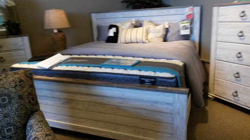 Furniture Store «Ashley HomeStore», reviews and photos, 4771 S 27th St, Greenfield, WI 53220, USA