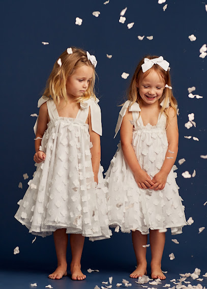 Chloé and Amélie - Little Girls Dresses, Flower Girl Dresses, Birthday Dresses, Christening Dresses, Christmas Dresses