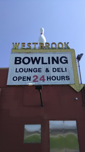 Bowling Alley «Westbrook Lanes Family Bowling Center», reviews and photos, 1 Creek Rd, Brooklawn, NJ 08030, USA