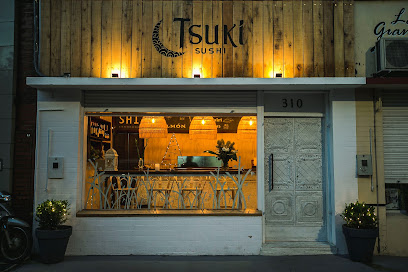 Tsuki sushi