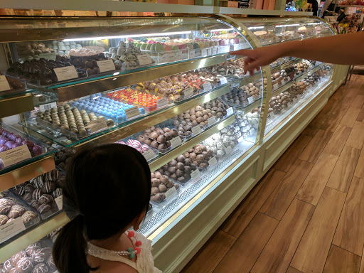 Shopping Mall «The Shops at Mission Viejo», reviews and photos, 555 The Shops at Mission Viejo, Mission Viejo, CA 92691, USA