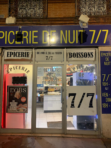 Épicerie de nuit à Toulouse