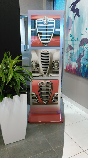 Used Car Dealer «Genesis Auto Sales Inc.», reviews and photos, 29187 Gratiot Ave, Roseville, MI 48066, USA