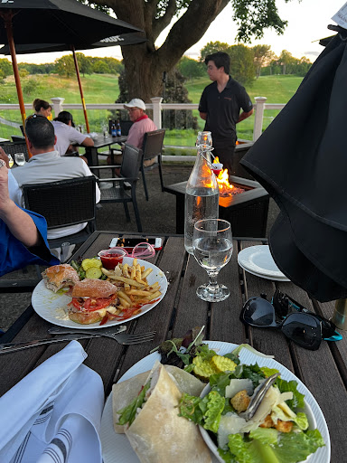 Country Club «South Shore Country Club», reviews and photos, 274 South St, Hingham, MA 02043, USA