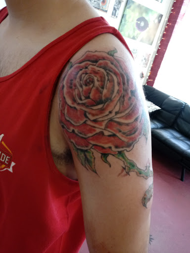 Explore mother daughter tattoo idea, creative tattoo ideas in New Orleans, available at Catahoula Tattoo 