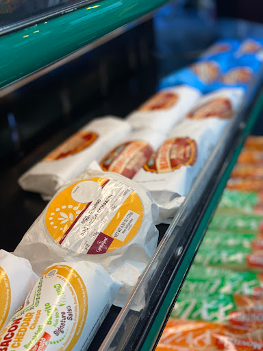 Convenience Store «Quik Stop», reviews and photos, 1510 E Washington St, Petaluma, CA 94954, USA