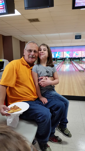 Bowling Alley «Parkside Lanes», reviews and photos, 815 S Co Rd 200 W, Greensburg, IN 47240, USA