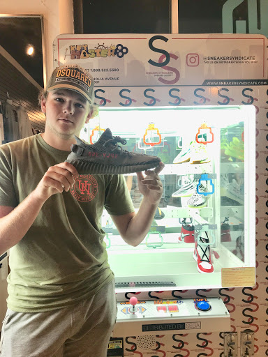 Shoe Store «Sneaker Syndicate», reviews and photos, 213 N Magnolia Ave, Orlando, FL 32801, USA