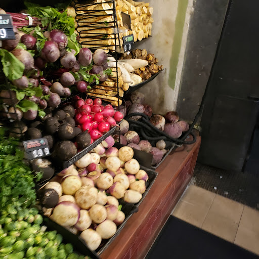 Supermarket «City Fresh (Associated) Supermarket», reviews and photos, 1380 Pennsylvania Ave, Brooklyn, NY 11239, USA